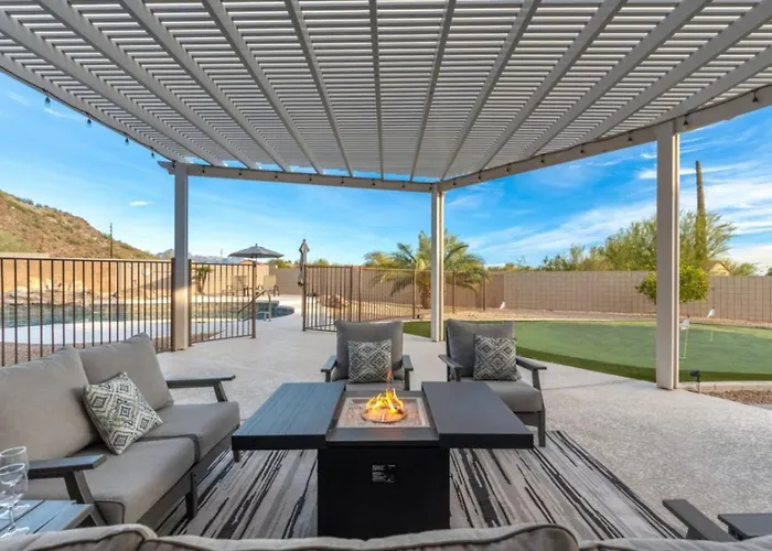 Hébergement de vacances 4br Mountainside Retreat With Pool, Hot Tub And Games Mesa